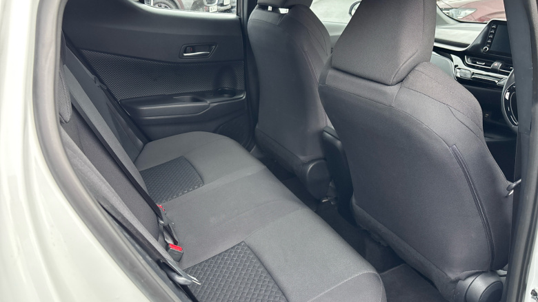 Toyota C-HR 1.8 Hybrid Icon 5dr CVT Hybrid Hatchback